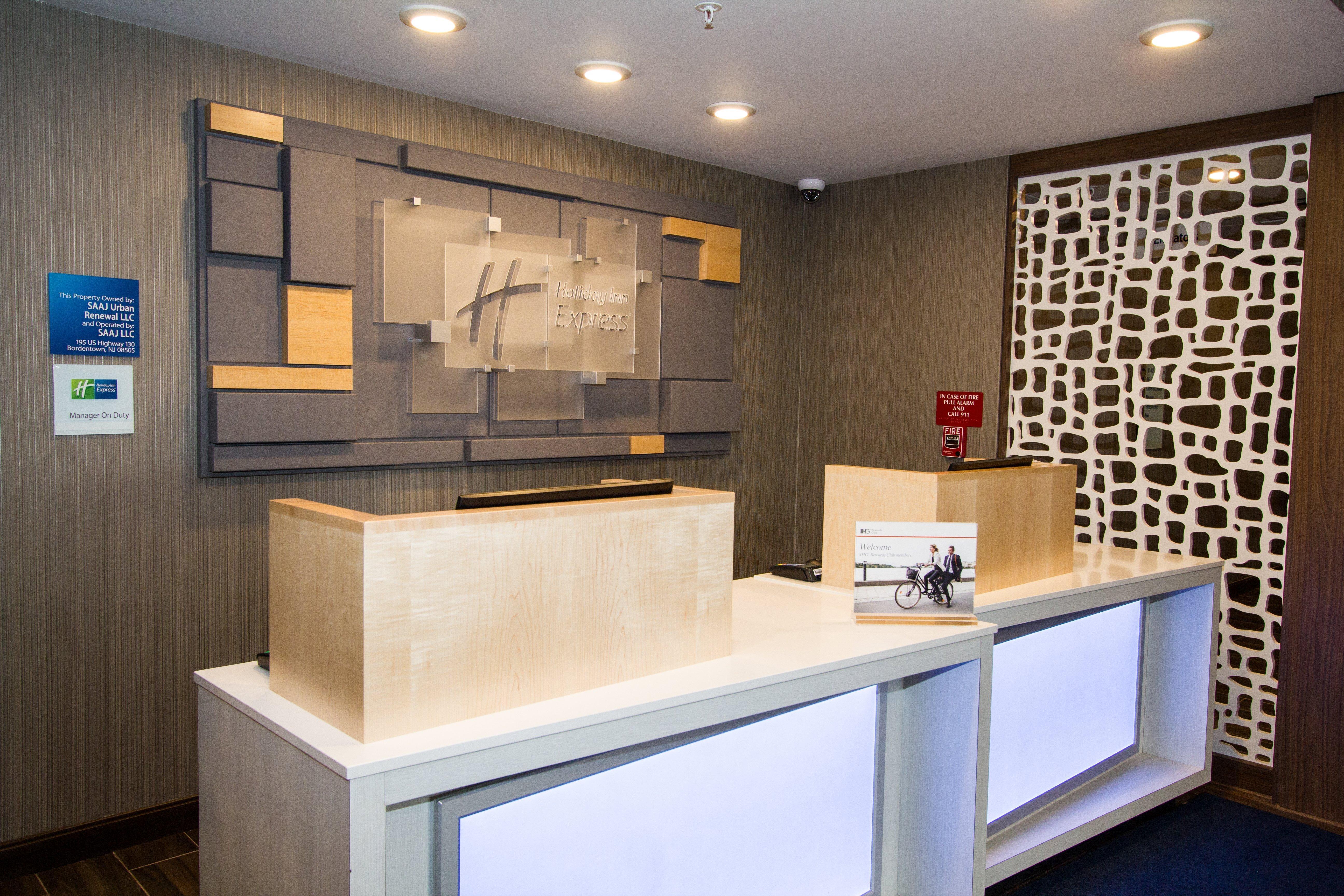 Holiday Inn Express Bordentown - Trenton South By Ihg Extérieur photo