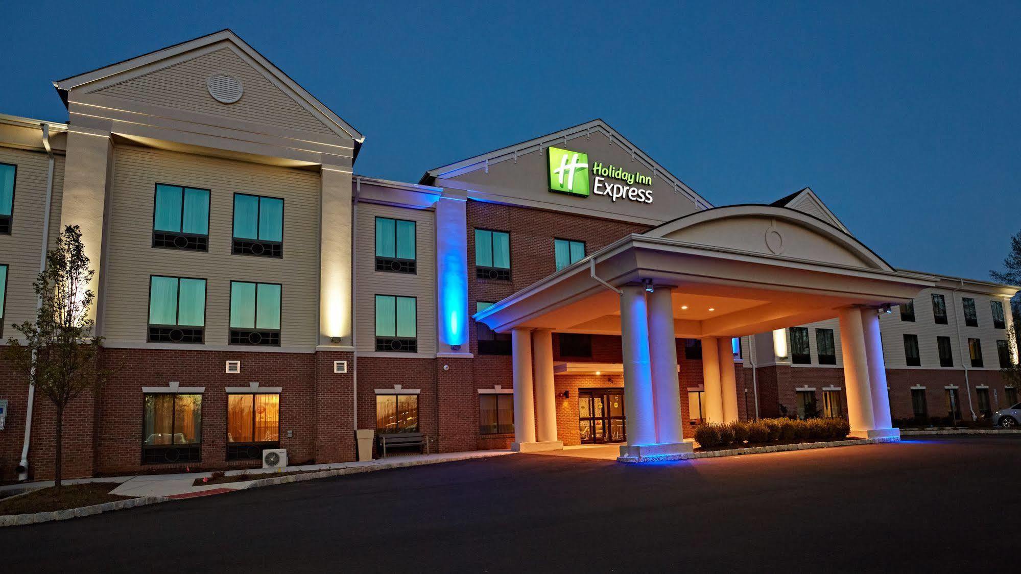 Holiday Inn Express Bordentown - Trenton South, An Ihg Hotel Extérieur photo